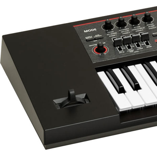 Roland XPS-30 Expandable Synthesizer ā Premium Performance Keyboard with Free Indian Tones & Loops