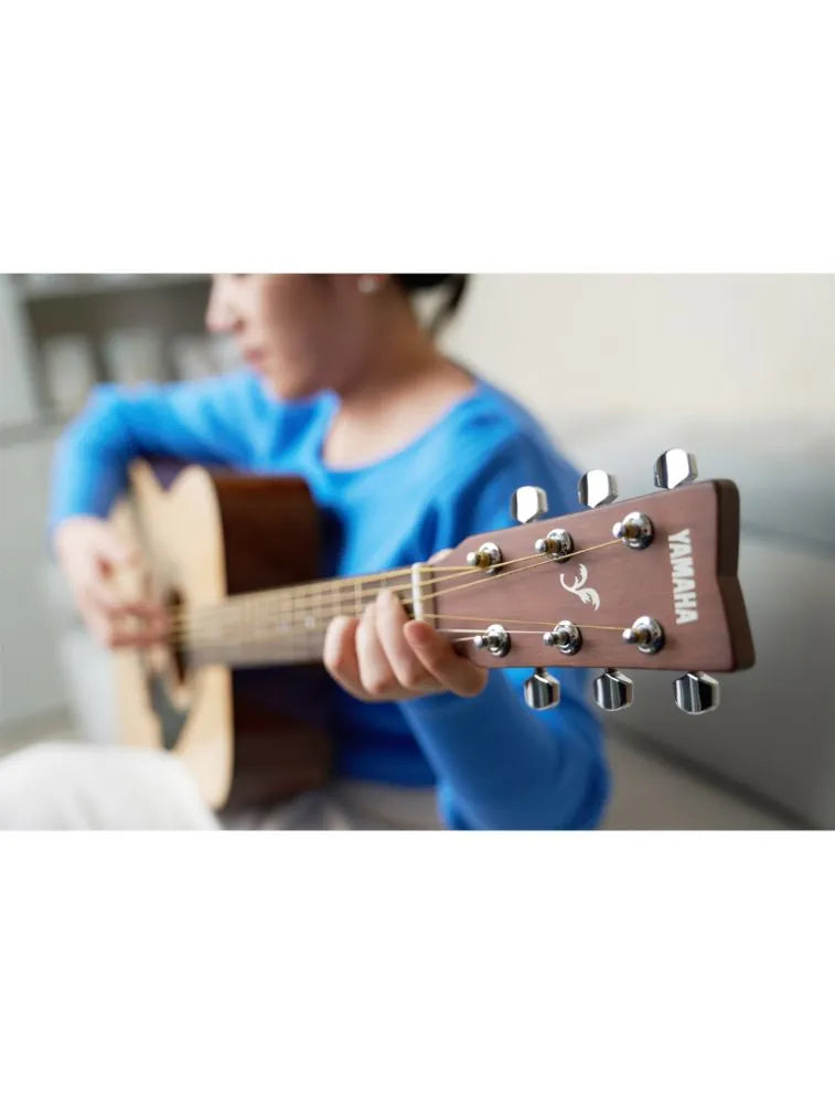 Yamaha F310P Acoustic Guitar (Includes Gigbag, Strap, Pitch Pipe, Strings, Picks, String Winder and Capo)
